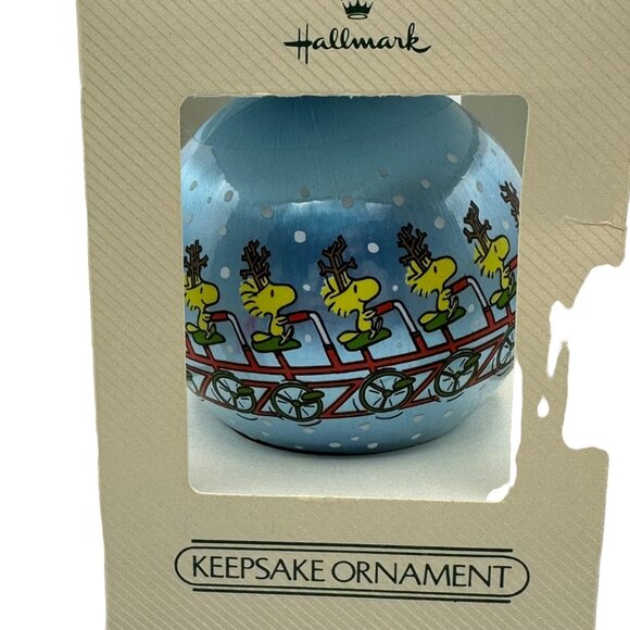 Hallmark Keepsake Ornament Peanuts Snoopy Christmas 1982 Unbreakable Satin Blue - Picture 7 of 10